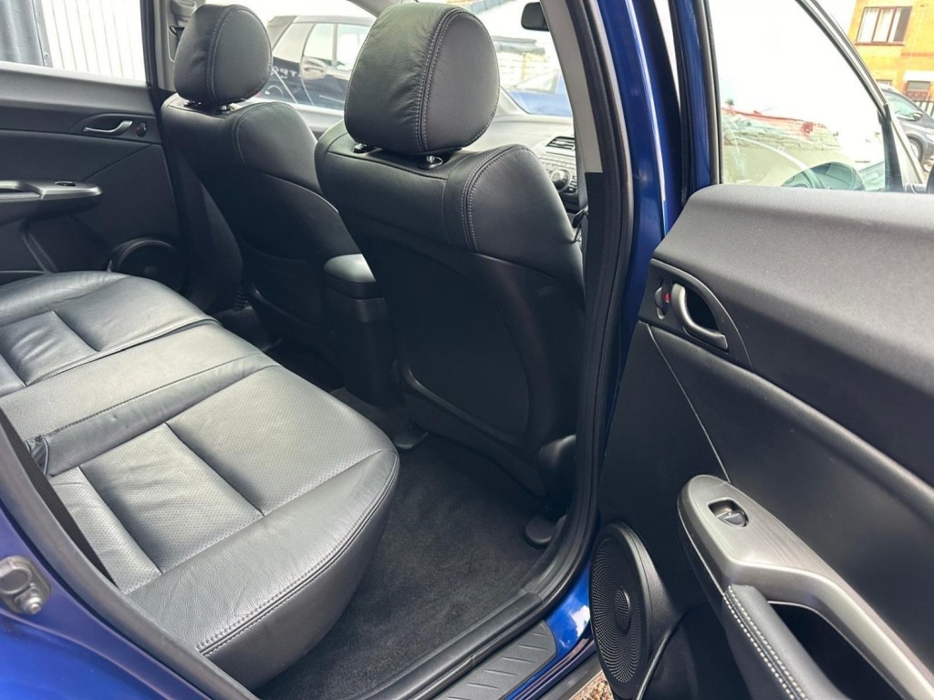 HONDA CIVIC 1.8 i-VTEC EX GT 5dr 2011