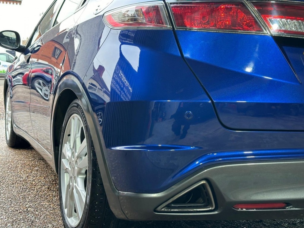 HONDA CIVIC 1.8 i-VTEC EX GT 5dr 2011