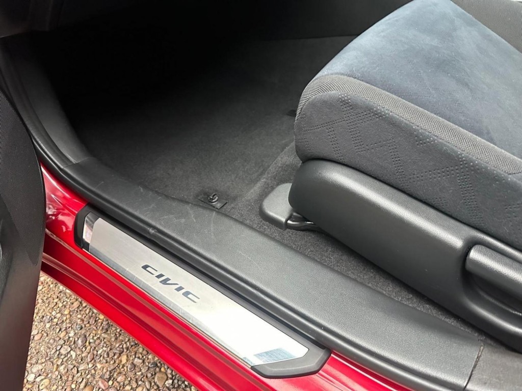 HONDA CIVIC 1.8 i-VTEC ES Euro 5 (s/s) 5dr 2012
