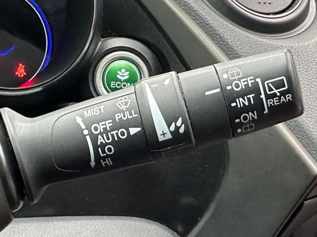 HONDA CIVIC 1.8 i-VTEC ES Euro 5 (s/s) 5dr 2012