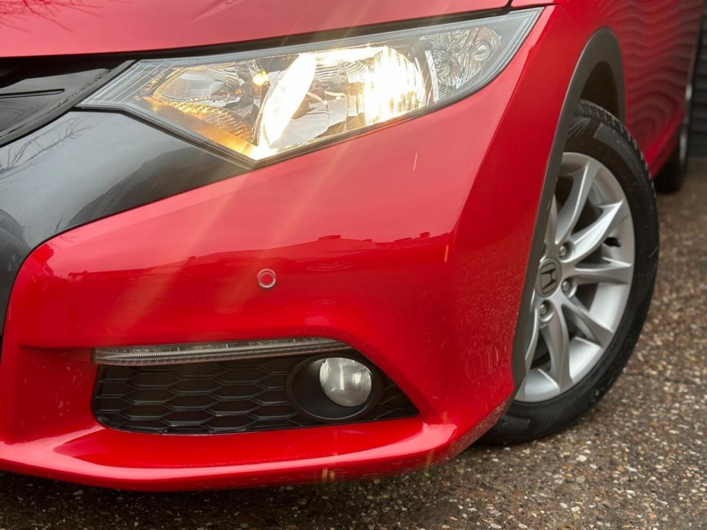 HONDA CIVIC 1.8 i-VTEC ES Euro 5 (s/s) 5dr 2012