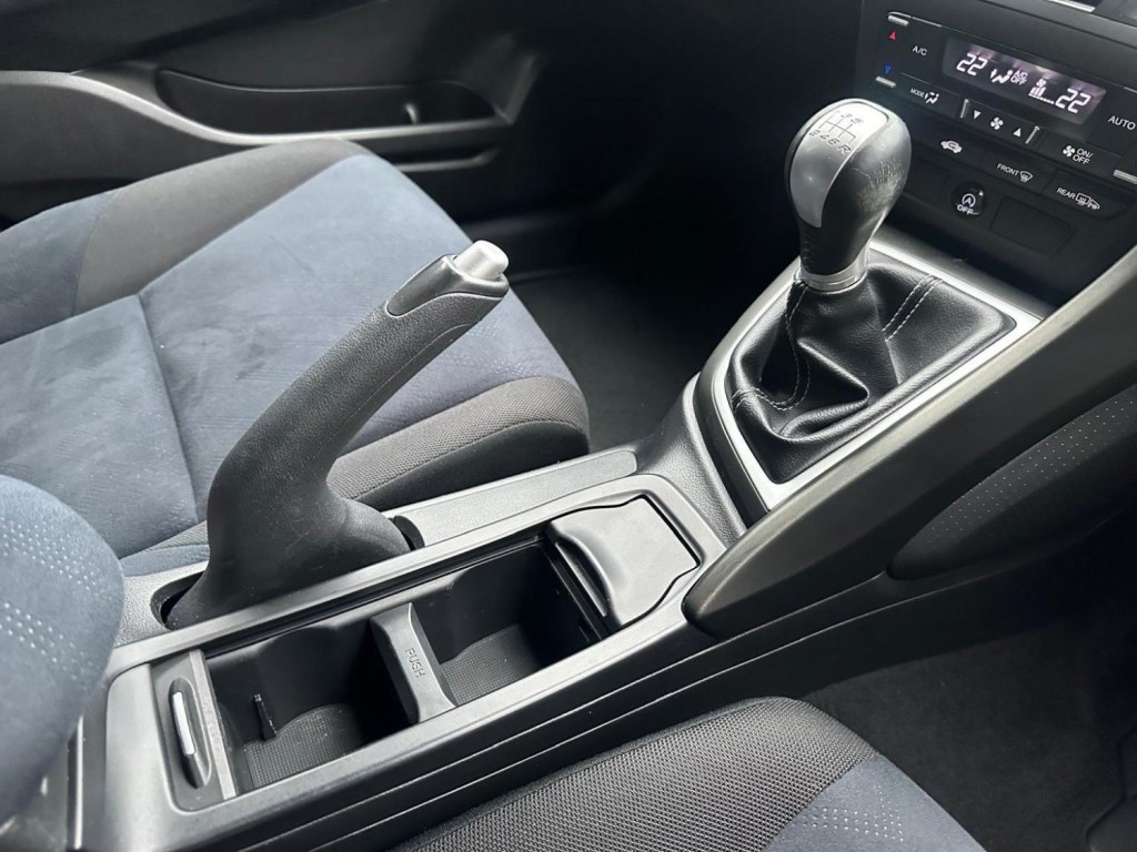 HONDA CIVIC 1.8 i-VTEC ES Euro 5 (s/s) 5dr 2012