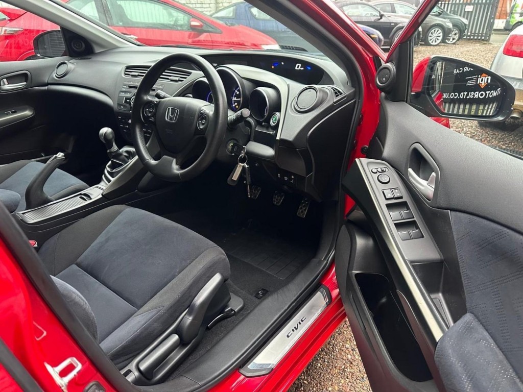HONDA CIVIC 1.8 i-VTEC ES Euro 5 (s/s) 5dr 2012