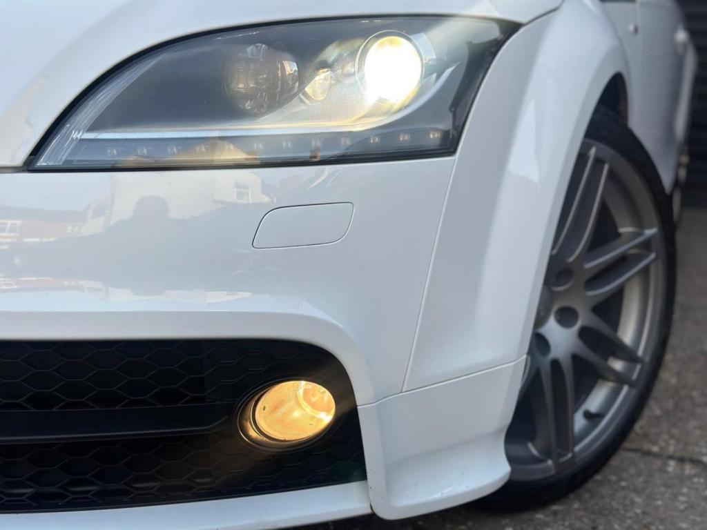 AUDI TT 2.0 TDI Black Edition quattro Euro 5 3dr 2011