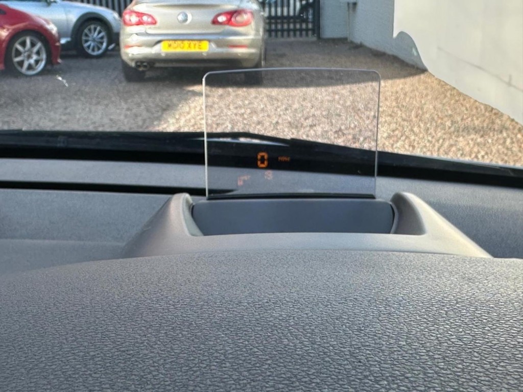 PEUGEOT 3008 2.0 HDi Allure Auto Euro 5 5dr 2012