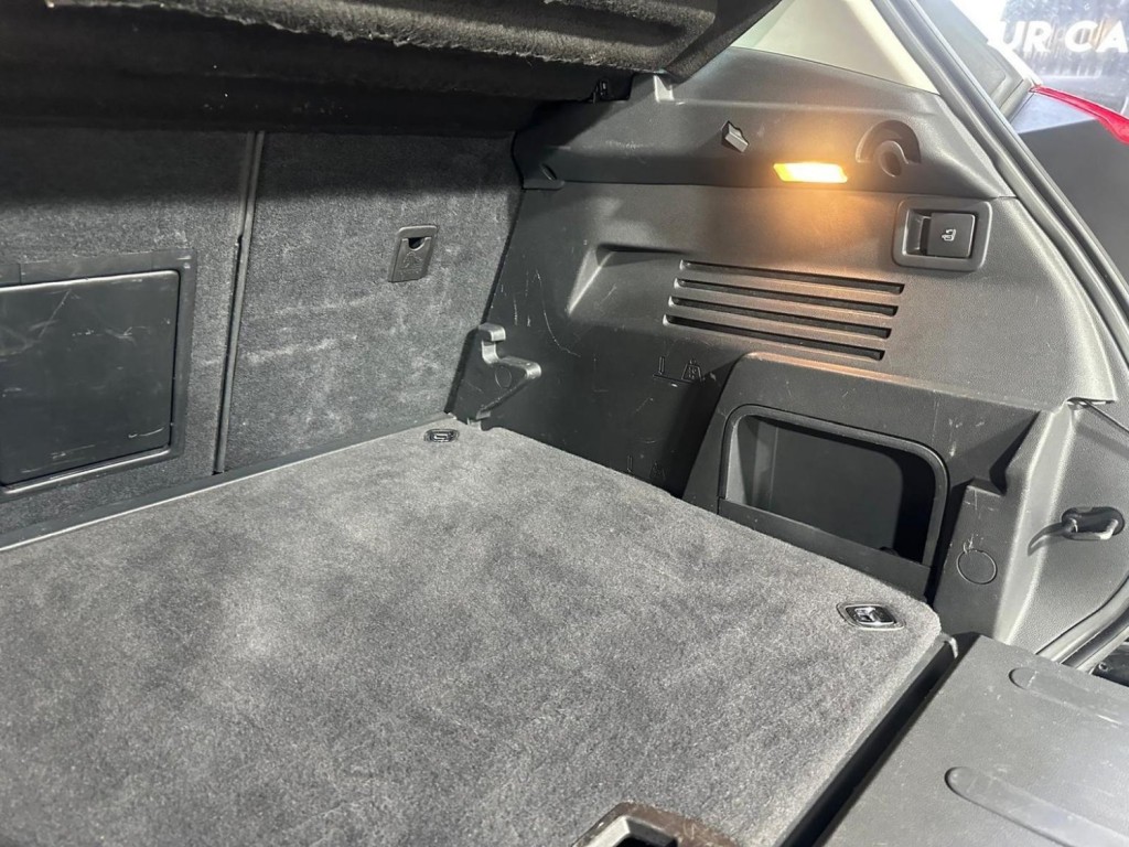 PEUGEOT 3008 2.0 HDi Allure Auto Euro 5 5dr 2012