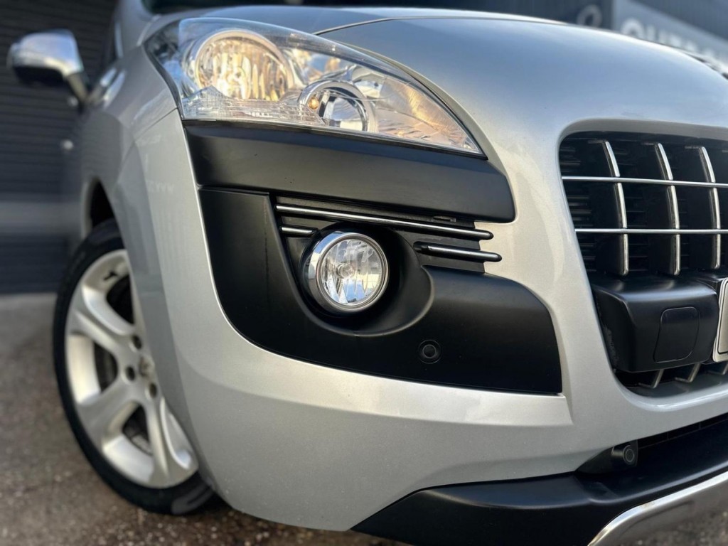 PEUGEOT 3008 2.0 HDi Allure Auto Euro 5 5dr 2012