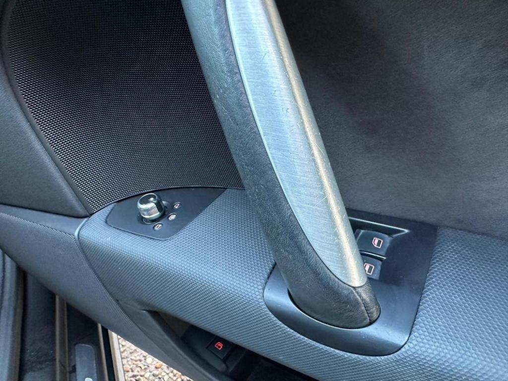 AUDI TT 2.0 TDI S line S Tronic quattro Euro 5 3dr 2013