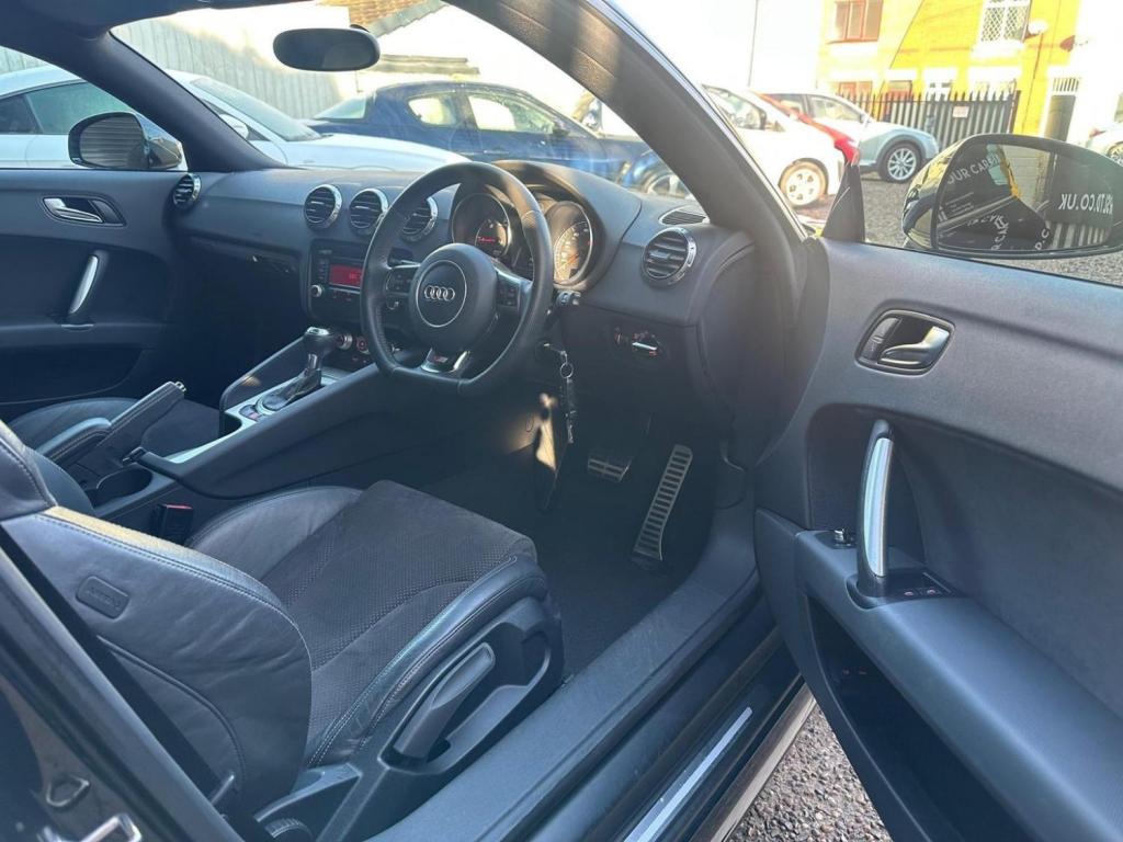 AUDI TT 2.0 TDI S line S Tronic quattro Euro 5 3dr 2013