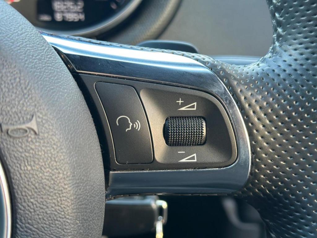 AUDI TT 2.0 TDI S line S Tronic quattro Euro 5 3dr 2013