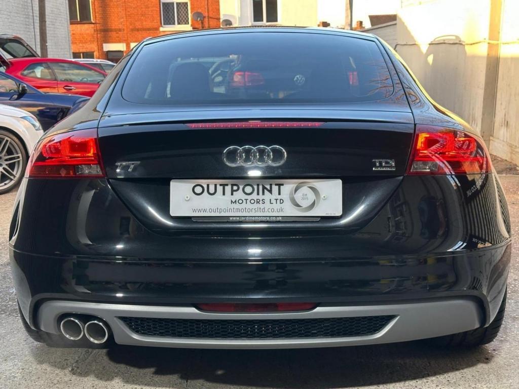 AUDI TT 2.0 TDI S line S Tronic quattro Euro 5 3dr 2013