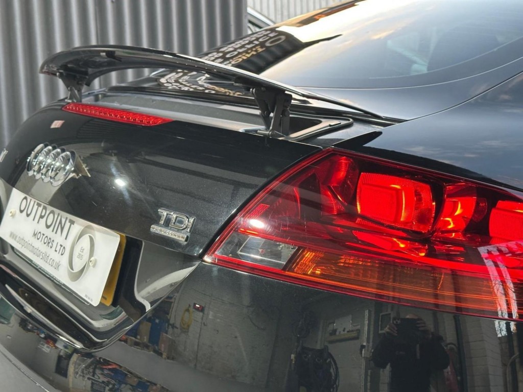 AUDI TT 2.0 TDI S line S Tronic quattro Euro 5 3dr 2013