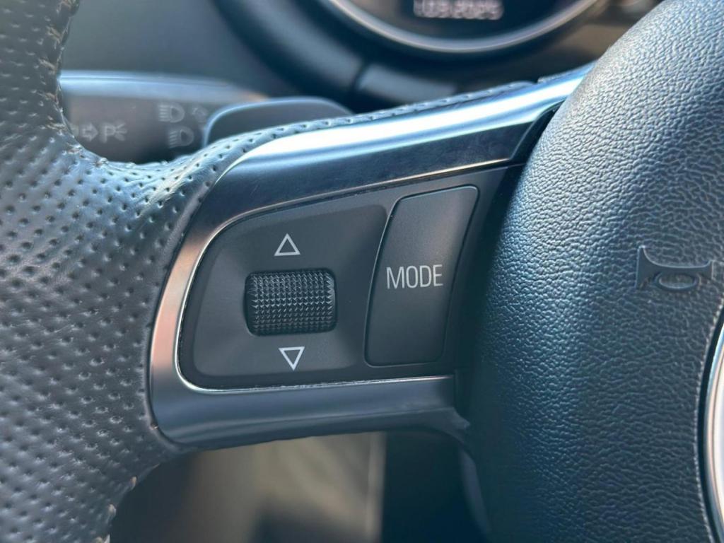 AUDI TT 2.0 TDI S line S Tronic quattro Euro 5 3dr 2013