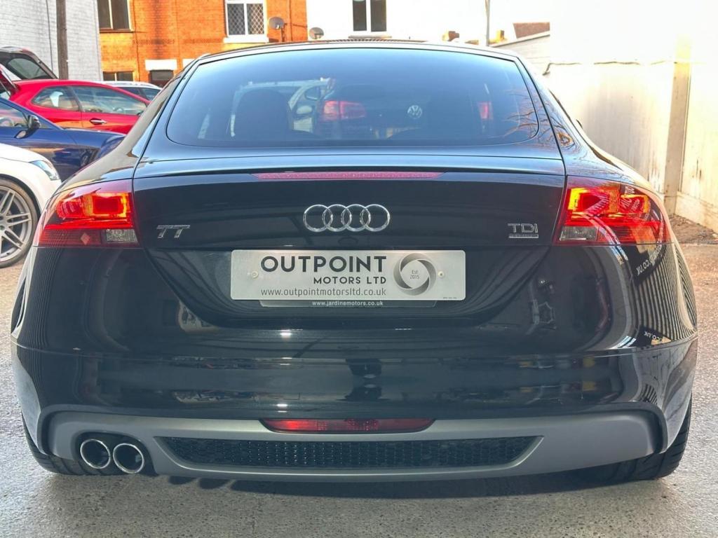 AUDI TT 2.0 TDI S line S Tronic quattro Euro 5 3dr 2013