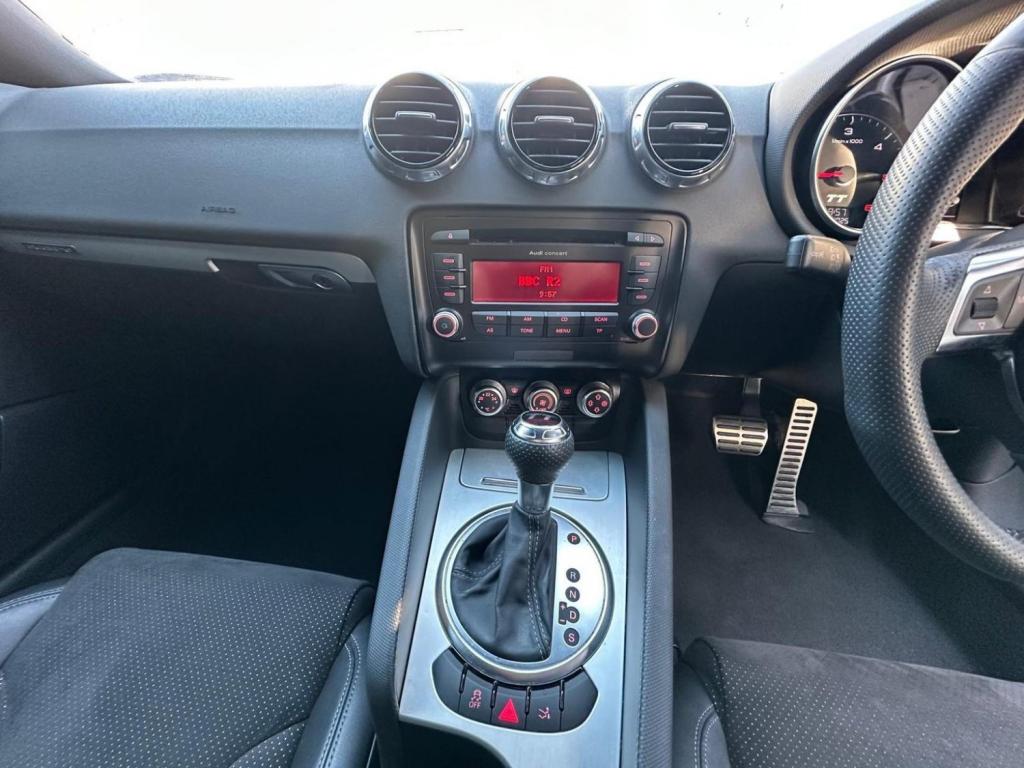 AUDI TT 2.0 TDI S line S Tronic quattro Euro 5 3dr 2013