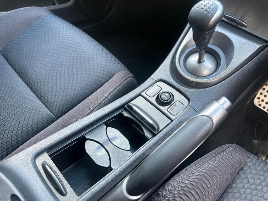 HONDA CIVIC 1.8 i-VTEC ES 5dr 2010