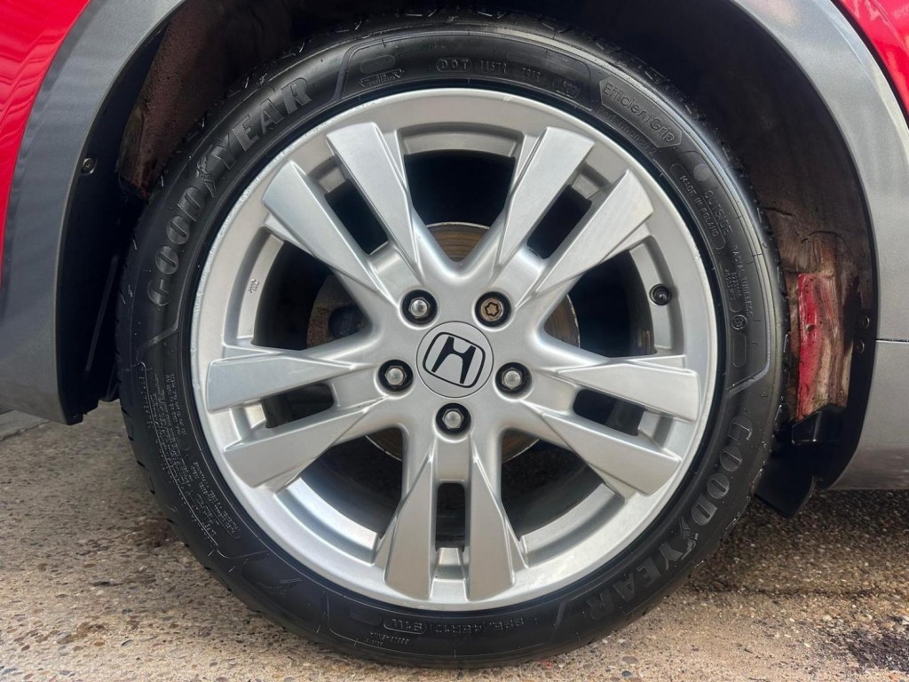 HONDA CIVIC 1.8 i-VTEC ES 5dr 2010