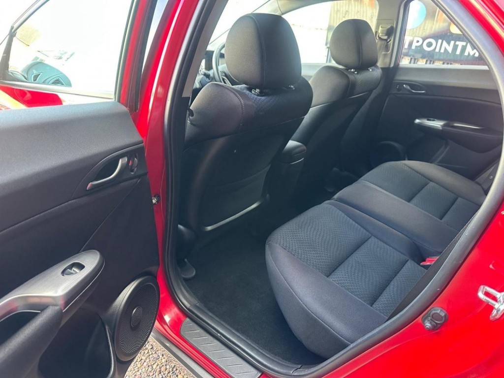 HONDA CIVIC 1.8 i-VTEC ES 5dr 2010