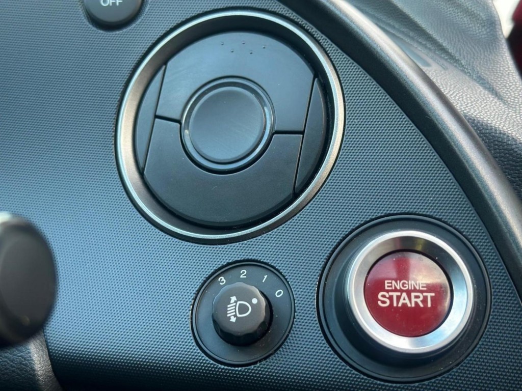 HONDA CIVIC 1.8 i-VTEC ES 5dr 2010