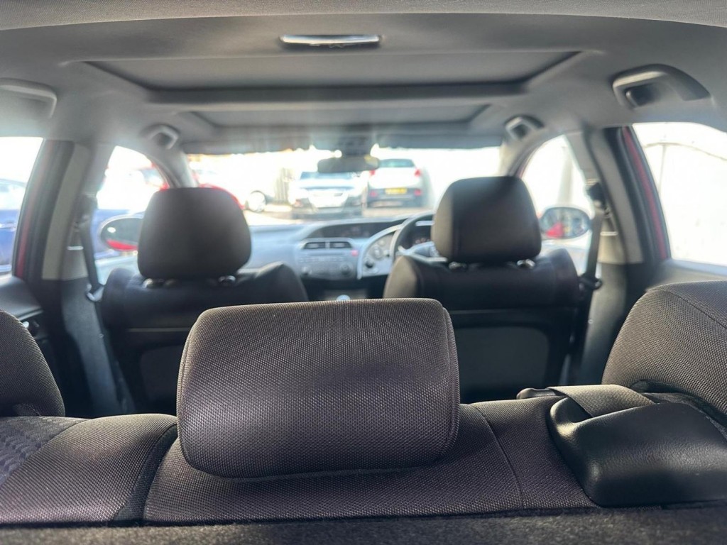 HONDA CIVIC 1.8 i-VTEC ES 5dr 2010