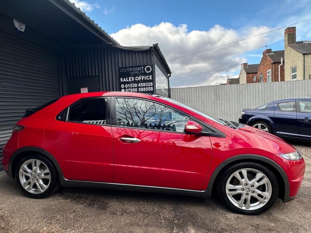 HONDA CIVIC 1.8 i-VTEC ES 5dr 2010