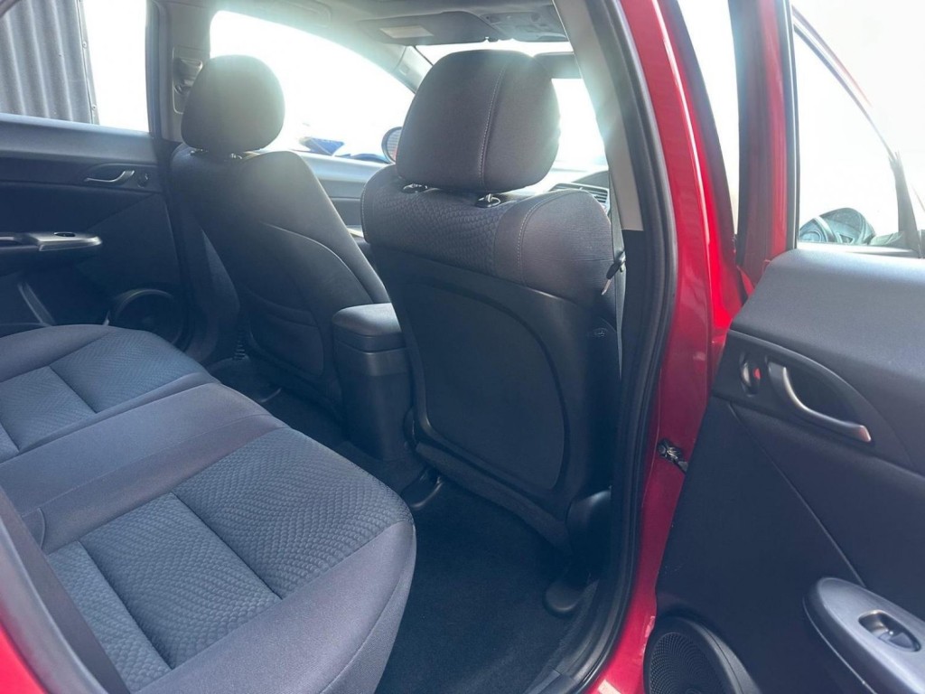 HONDA CIVIC 1.8 i-VTEC ES 5dr 2010