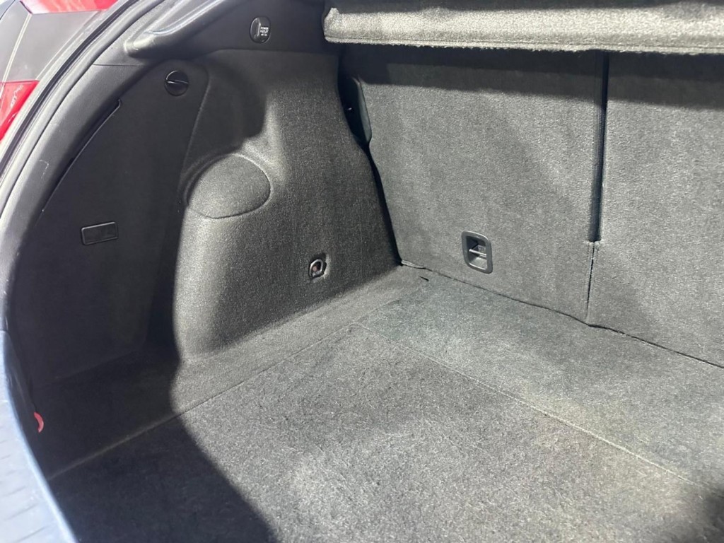 HONDA CIVIC 1.8 i-VTEC ES 5dr 2010