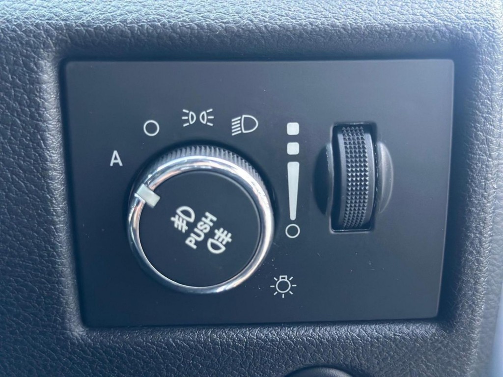 JEEP GRAND CHEROKEE 3.0 CRD Limited 4WD 5dr 2013