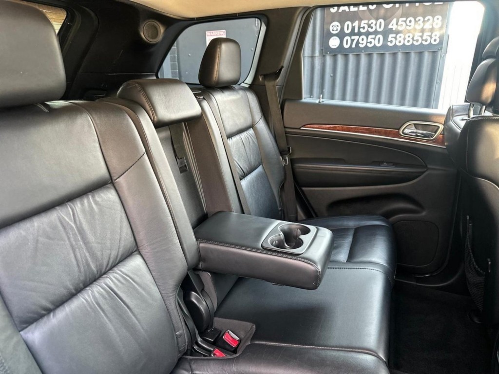 JEEP GRAND CHEROKEE 3.0 CRD Limited 4WD 5dr 2013