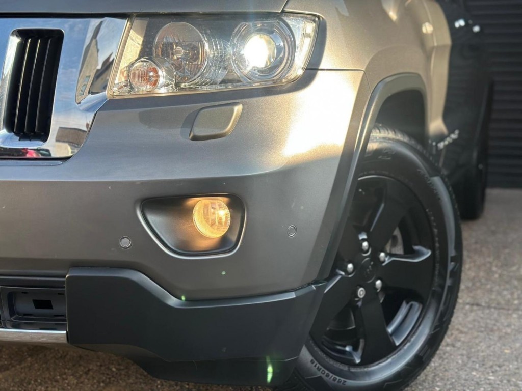 JEEP GRAND CHEROKEE 3.0 CRD Limited 4WD 5dr 2013