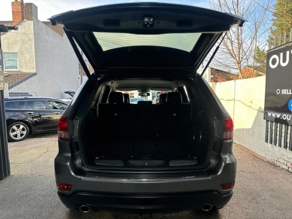JEEP GRAND CHEROKEE 3.0 CRD Limited 4WD 5dr 2013
