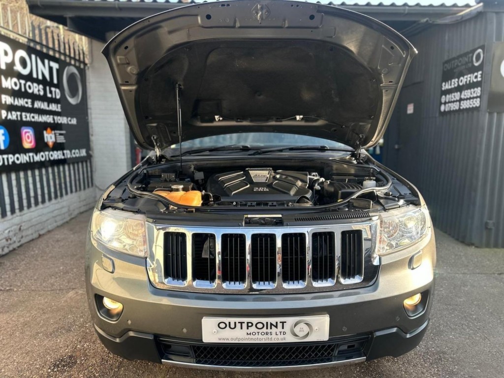 JEEP GRAND CHEROKEE 3.0 CRD Limited 4WD 5dr 2013