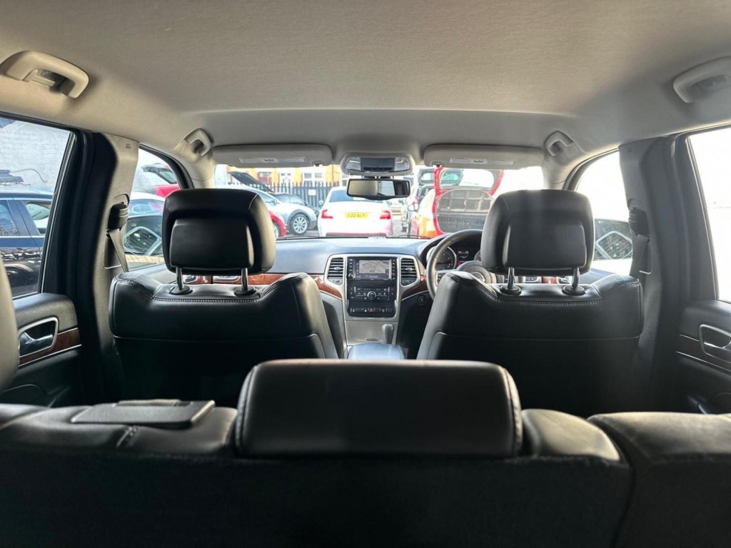 JEEP GRAND CHEROKEE 3.0 CRD Limited 4WD 5dr 2013