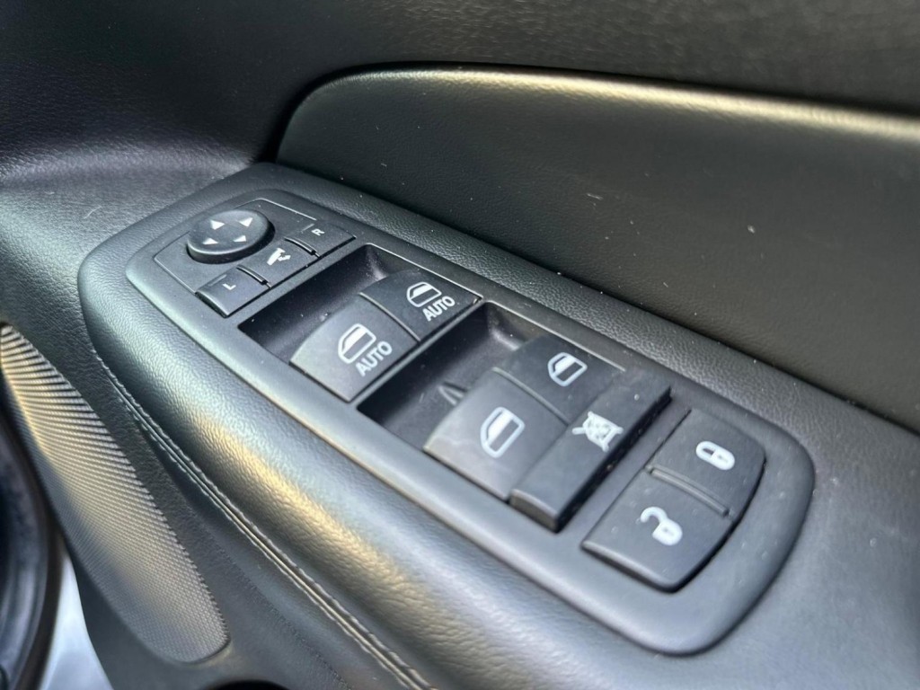 JEEP GRAND CHEROKEE 3.0 CRD Limited 4WD 5dr 2013