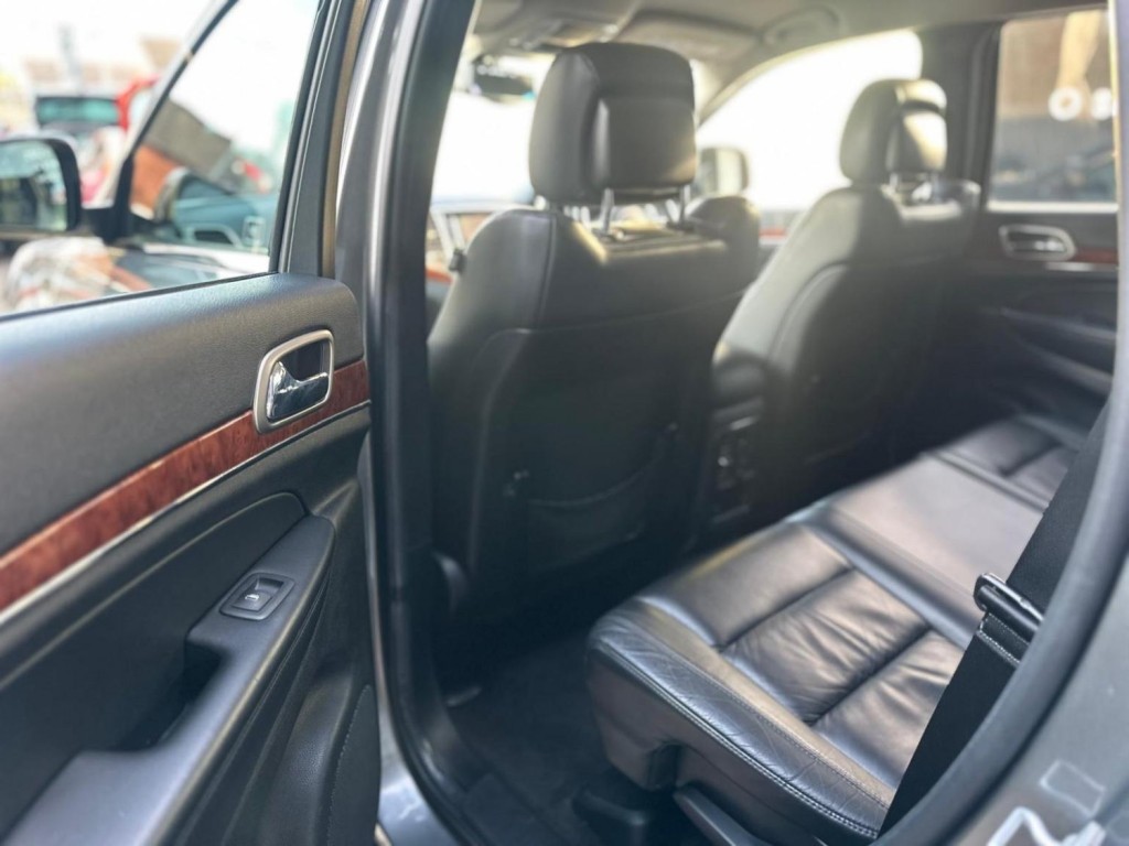 JEEP GRAND CHEROKEE 3.0 CRD Limited 4WD 5dr 2013