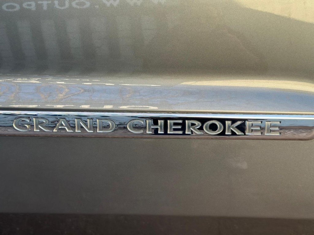 JEEP GRAND CHEROKEE 3.0 CRD Limited 4WD 5dr 2013