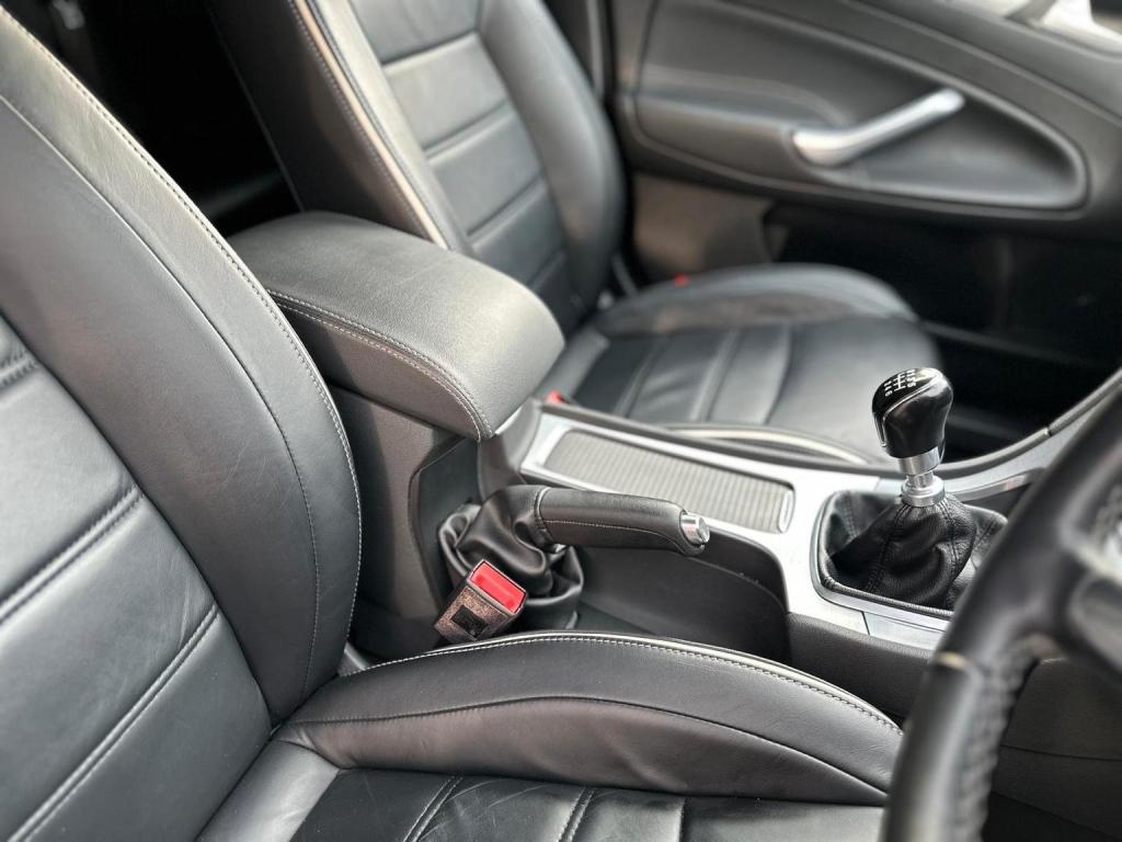 FORD MONDEO 2.0 TDCi Titanium X Business Edition Euro 5 5dr 2014