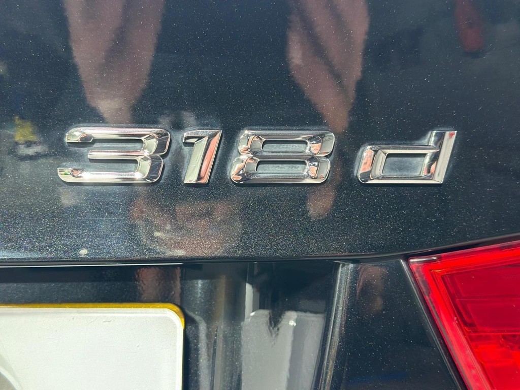 BMW 3 SERIES 2.0 318d M Sport Business Edition Euro 5 4dr 2010