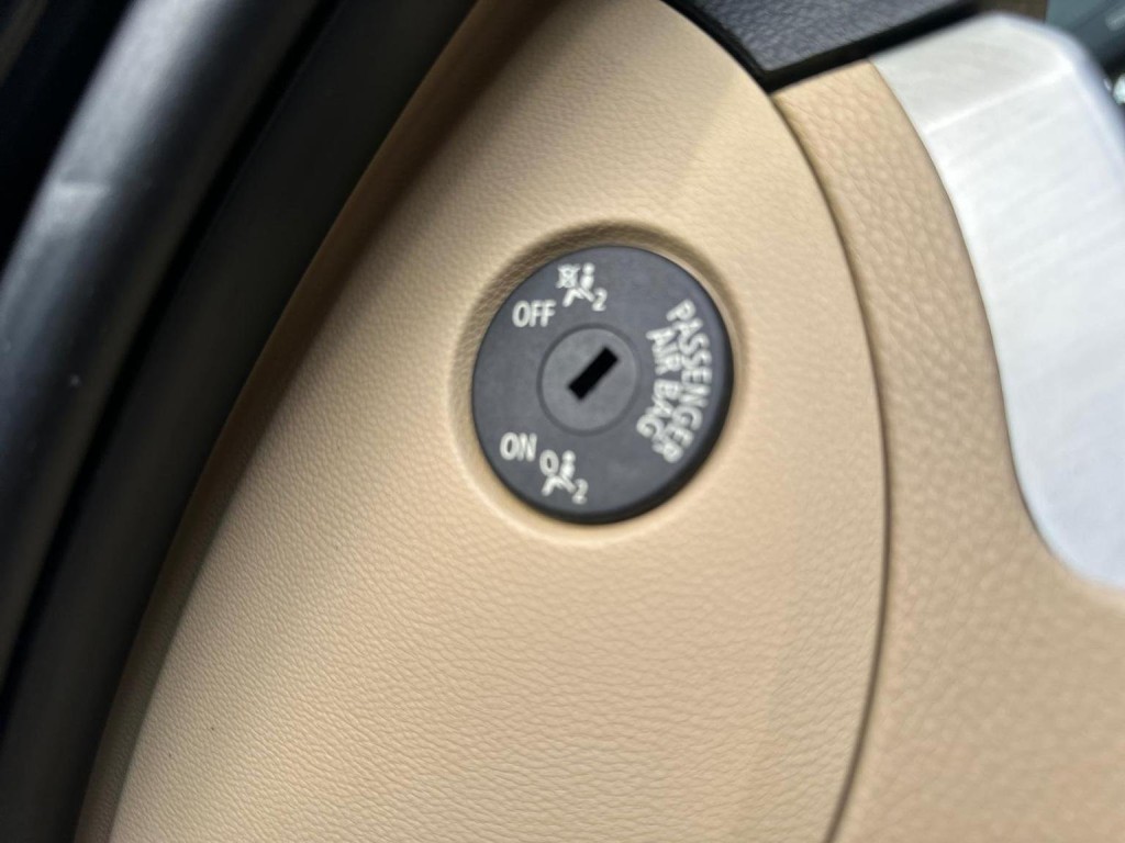 BMW 3 SERIES 2.0 318d M Sport Business Edition Euro 5 4dr 2010