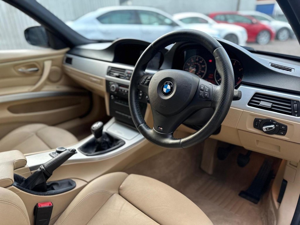 BMW 3 SERIES 2.0 318d M Sport Business Edition Euro 5 4dr 2010