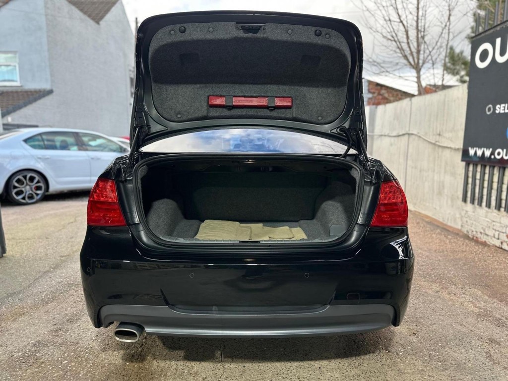 BMW 3 SERIES 2.0 318d M Sport Business Edition Euro 5 4dr 2010