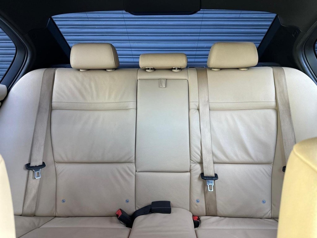 BMW 3 SERIES 2.0 318d M Sport Business Edition Euro 5 4dr 2010