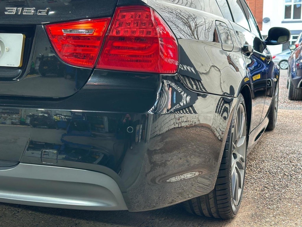 BMW 3 SERIES 2.0 318d M Sport Business Edition Euro 5 4dr 2010