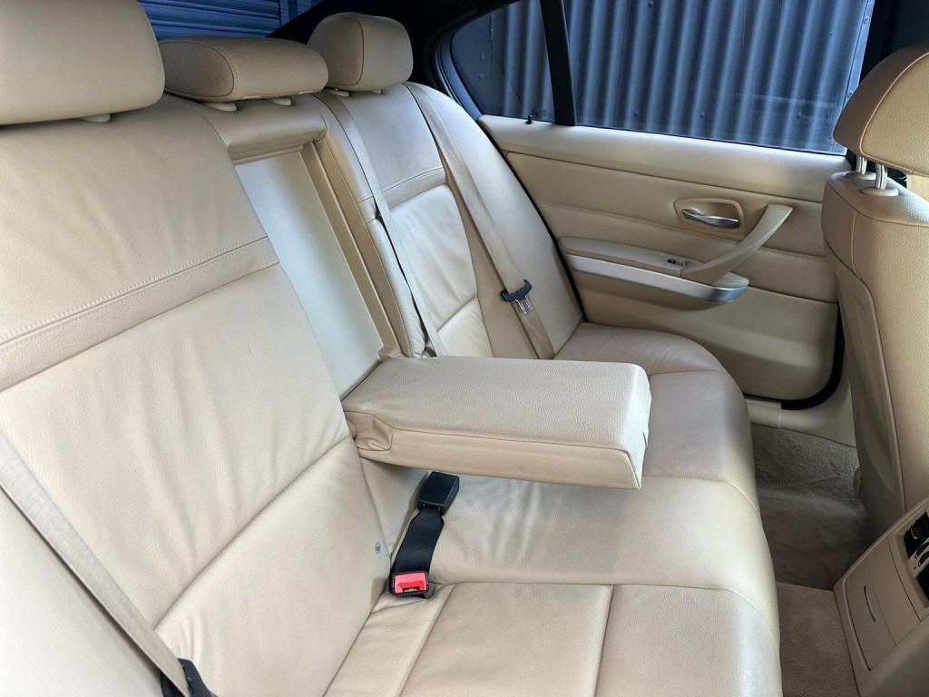 BMW 3 SERIES 2.0 318d M Sport Business Edition Euro 5 4dr 2010