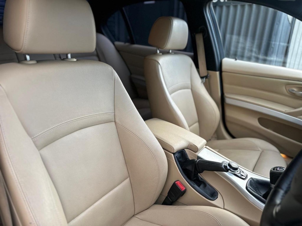 BMW 3 SERIES 2.0 318d M Sport Business Edition Euro 5 4dr 2010