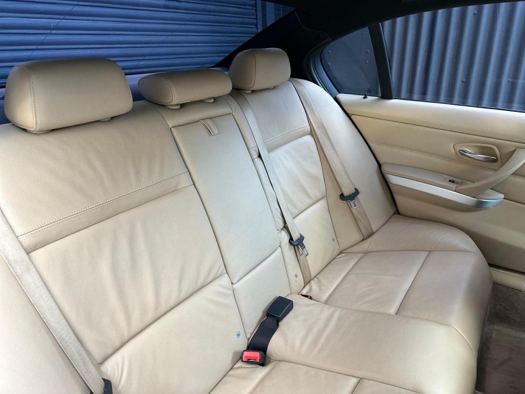 BMW 3 SERIES 2.0 318d M Sport Business Edition Euro 5 4dr 2010