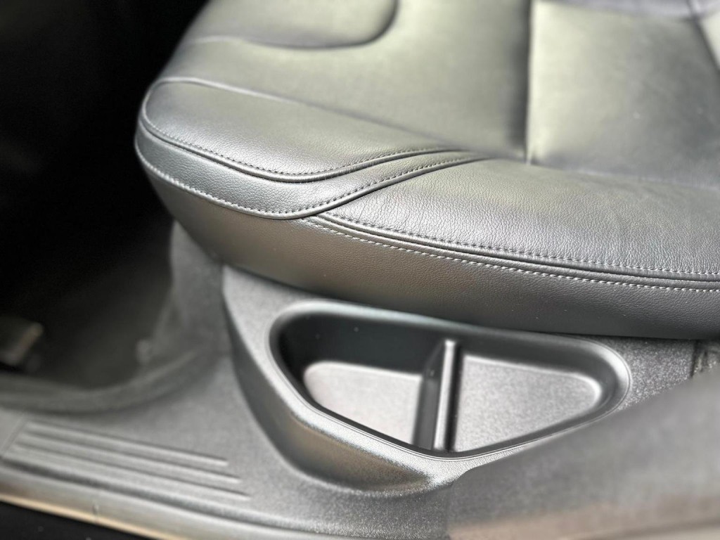 VOLVO V40 2.0 D4 SE Lux Nav Geartronic Euro 6 (s/s) 5dr 2015