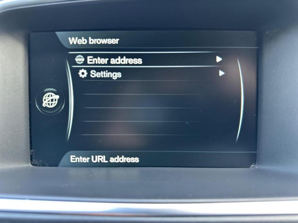 VOLVO V40 2.0 D4 SE Lux Nav Geartronic Euro 6 (s/s) 5dr 2015