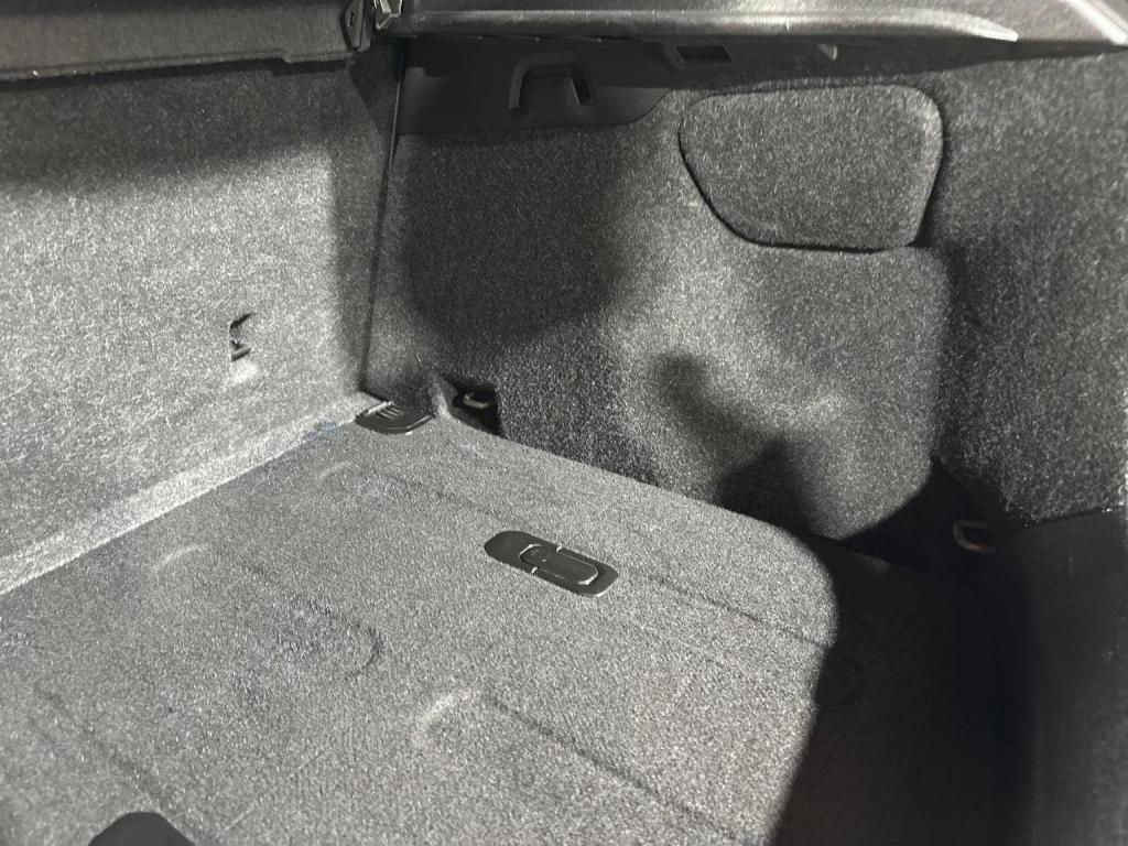 VOLVO V40 2.0 D4 SE Lux Nav Geartronic Euro 6 (s/s) 5dr 2015