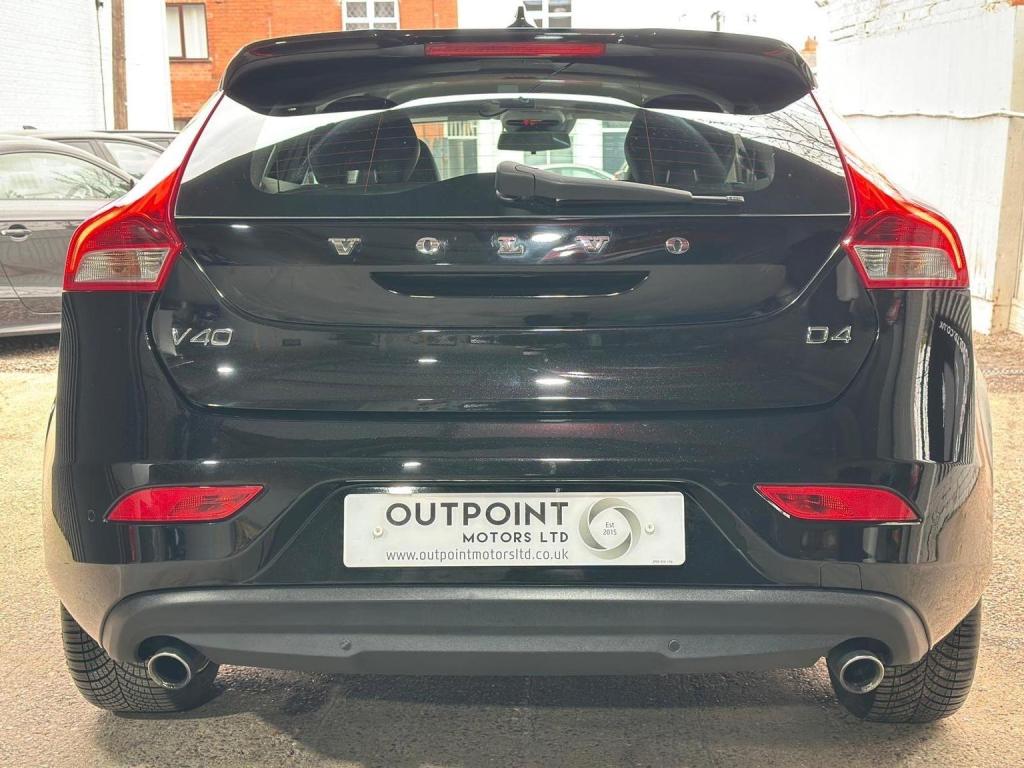 VOLVO V40 2.0 D4 SE Lux Nav Geartronic Euro 6 (s/s) 5dr 2015